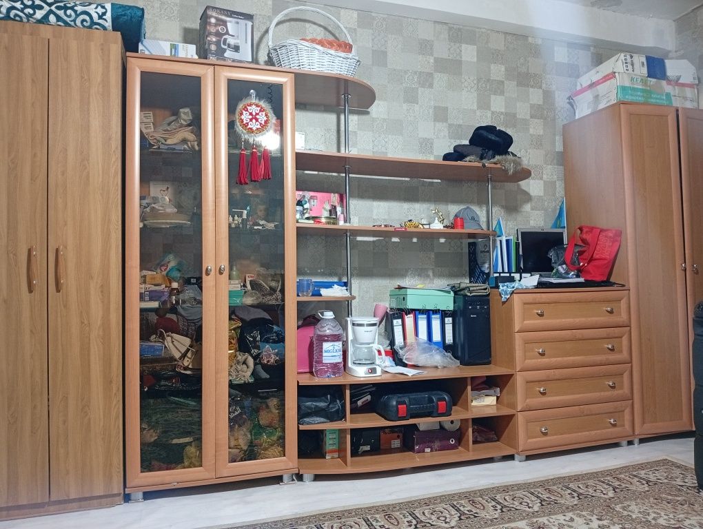 Продам стенку не дорого