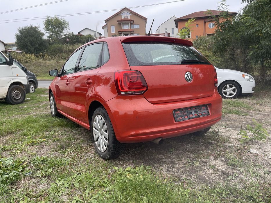 Vind  Wv Polo  cutie automată