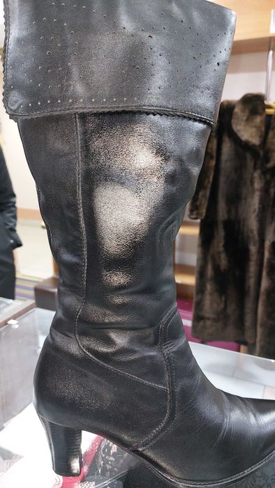 Женские зимние сапоги.