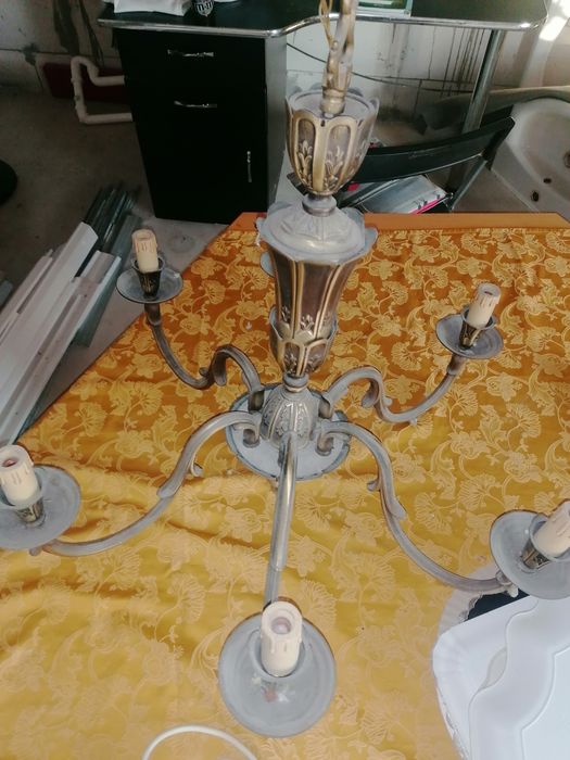 Candelabru /lustră