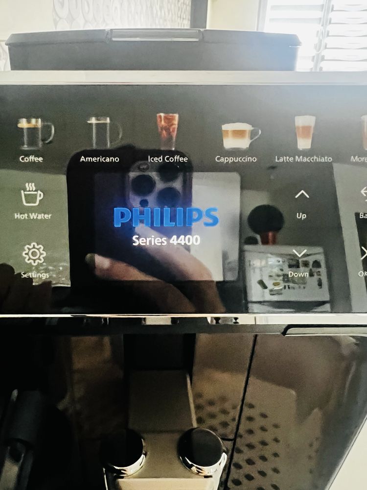 Кафеавтомат PHILIPS Latte Go EP 4449/70