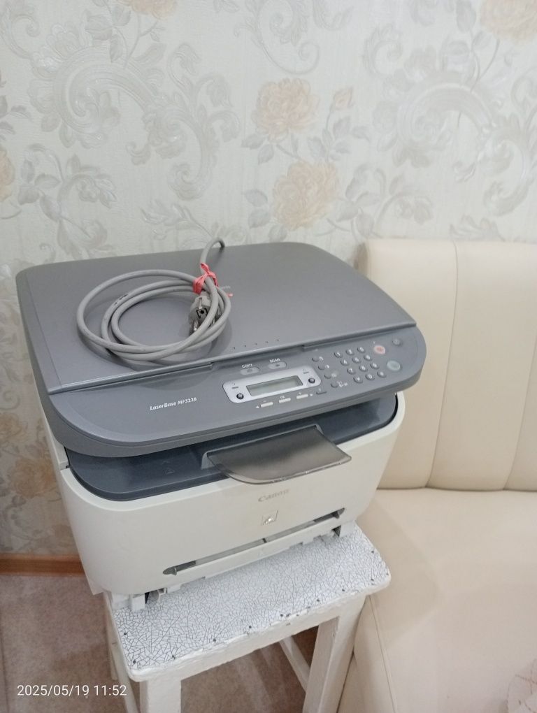 Продам бу принтер копир