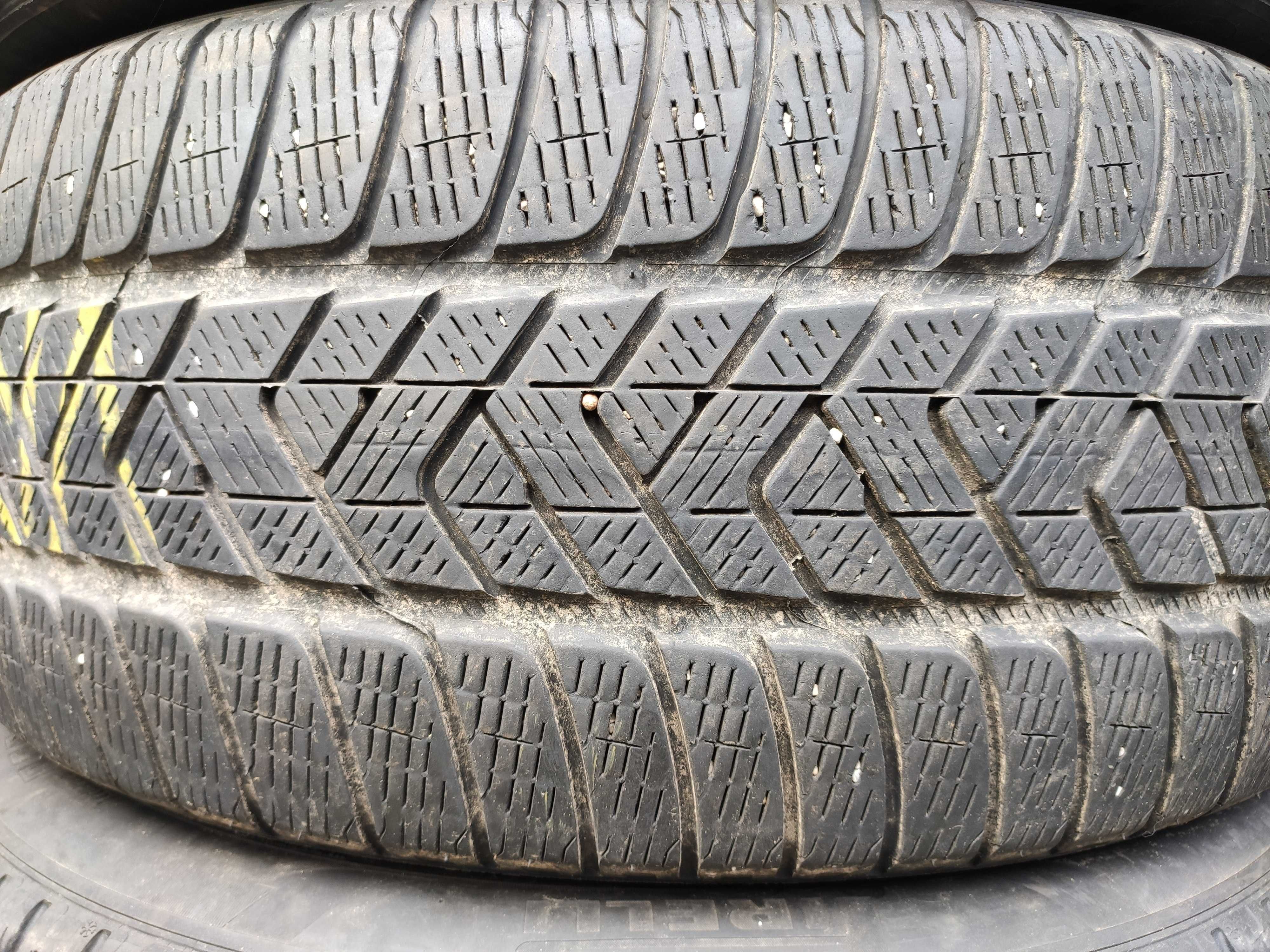 4бр Зимни гуми 255 45 20 - Pirelli