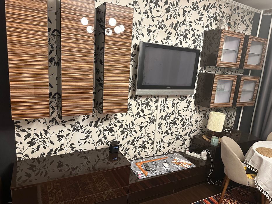 Продам стенку для гостиной