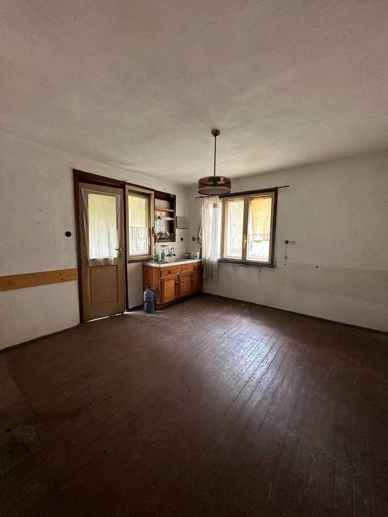 Продава се Къща в Сапарева баня - 245 кв.м за 609 €/кв.м - Снимка #6
