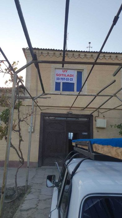 Бухоро вилоят Коракул туманида участка сотилади