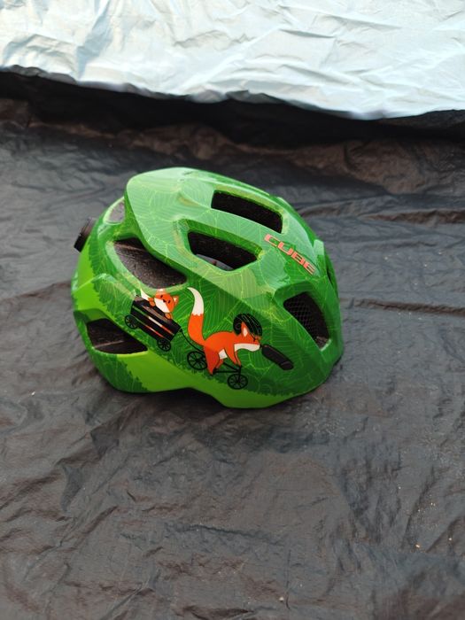 Каска Cube за деца.