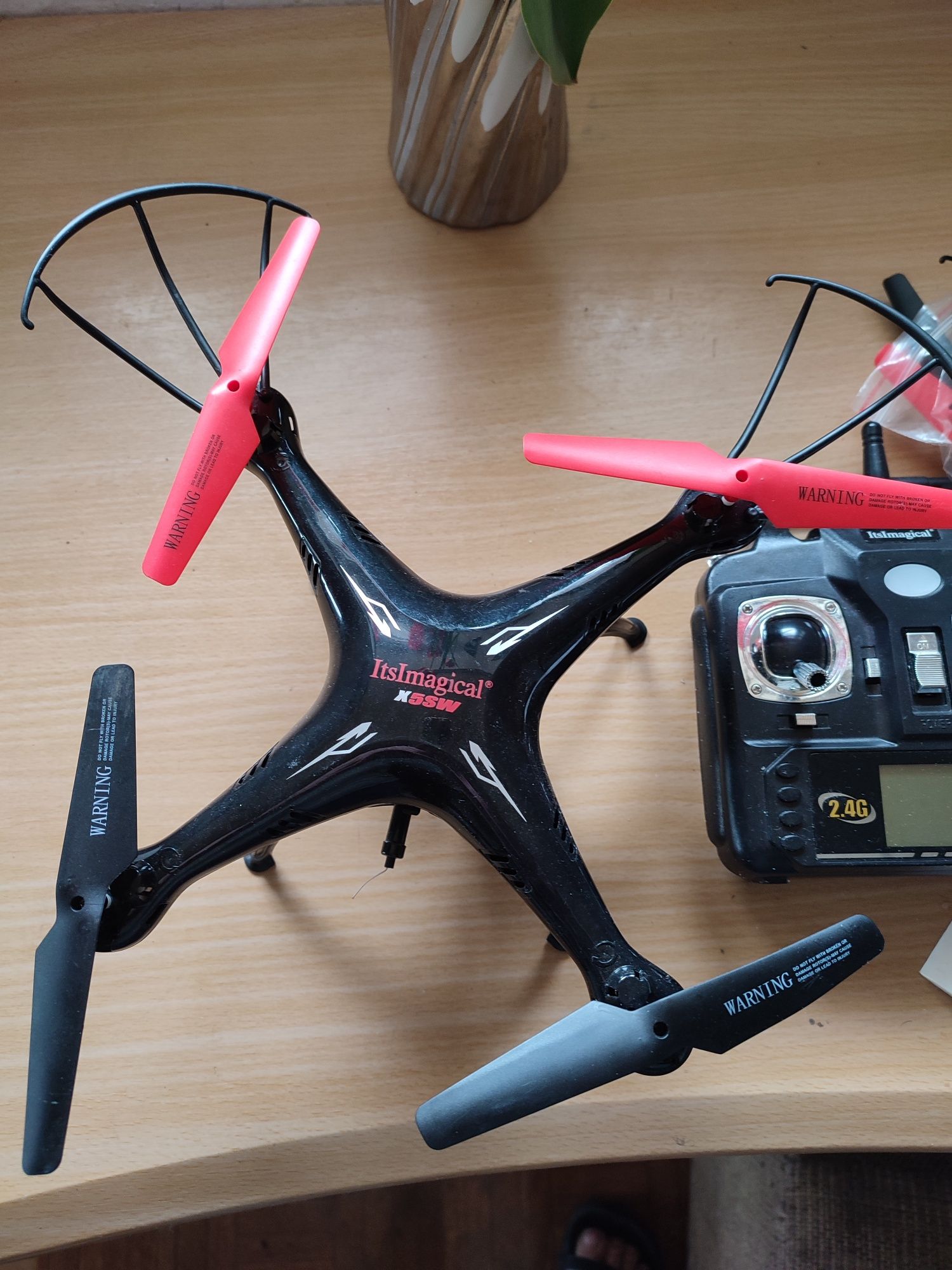 Vând drona ItsImagical x5ws