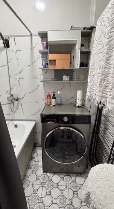 Yunusobod 4- kvartalda 2 xonali novostroyka sotiladi