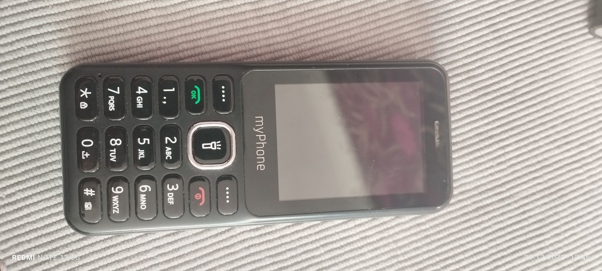 Телефон с копчета Myphone