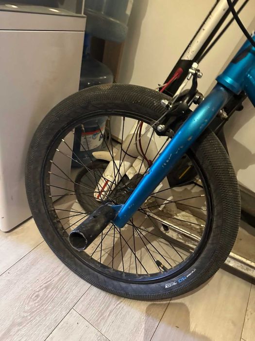 BMX много запезен