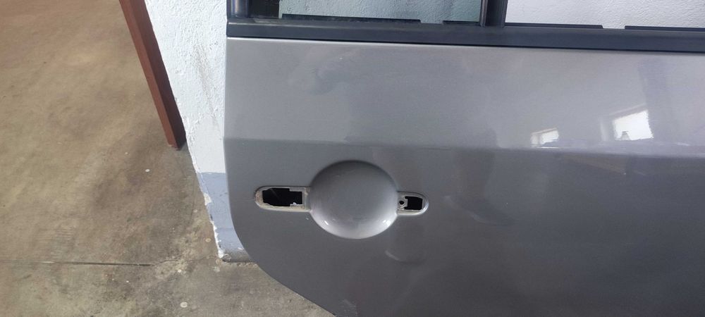 Usa spate dreapta volkswagen vw touran 1T2 cros cod vopsea LD7S