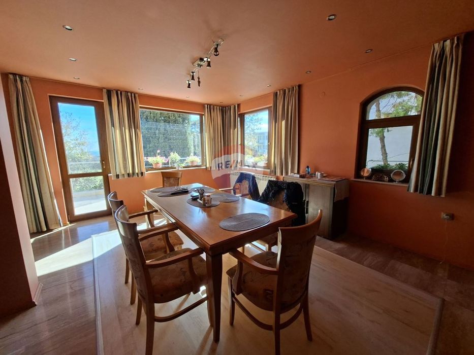 Хотел за продажба в к.к. Чайка, Варна, ТЕ