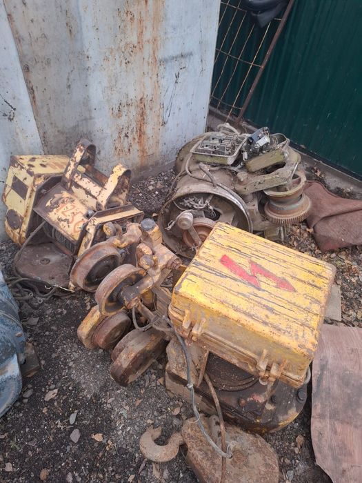 Продам тельфер б/у