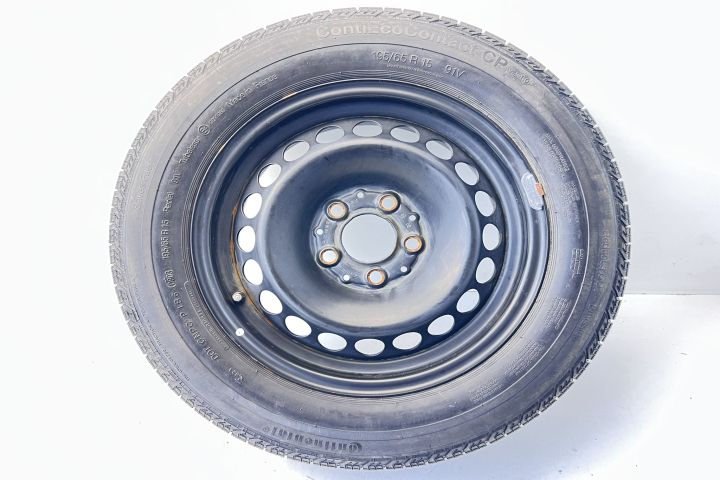 Janta tabla cu anvelopa 6J15H2 ET31 195/65R15 R15 15 2034000002 a2034