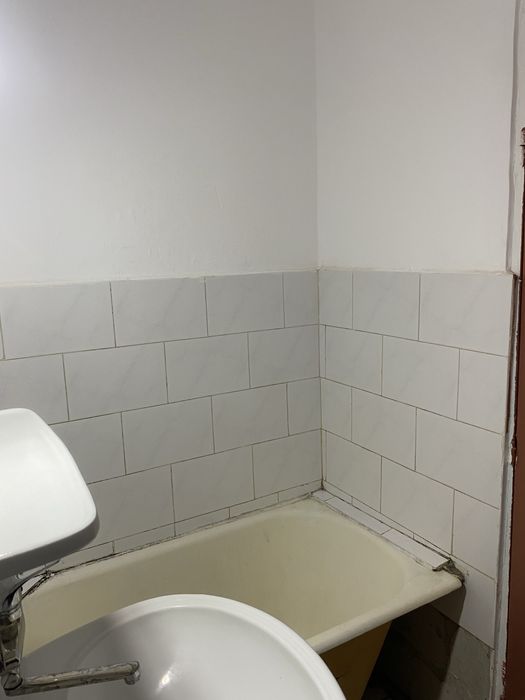 inchiriez apartament 2 camere valea rosie