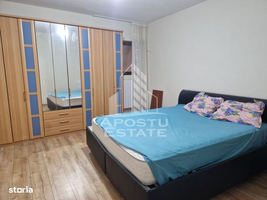 Apartament cu 3 camere ,80 mpu semidecomandat ,Parneava Pet Friendly
