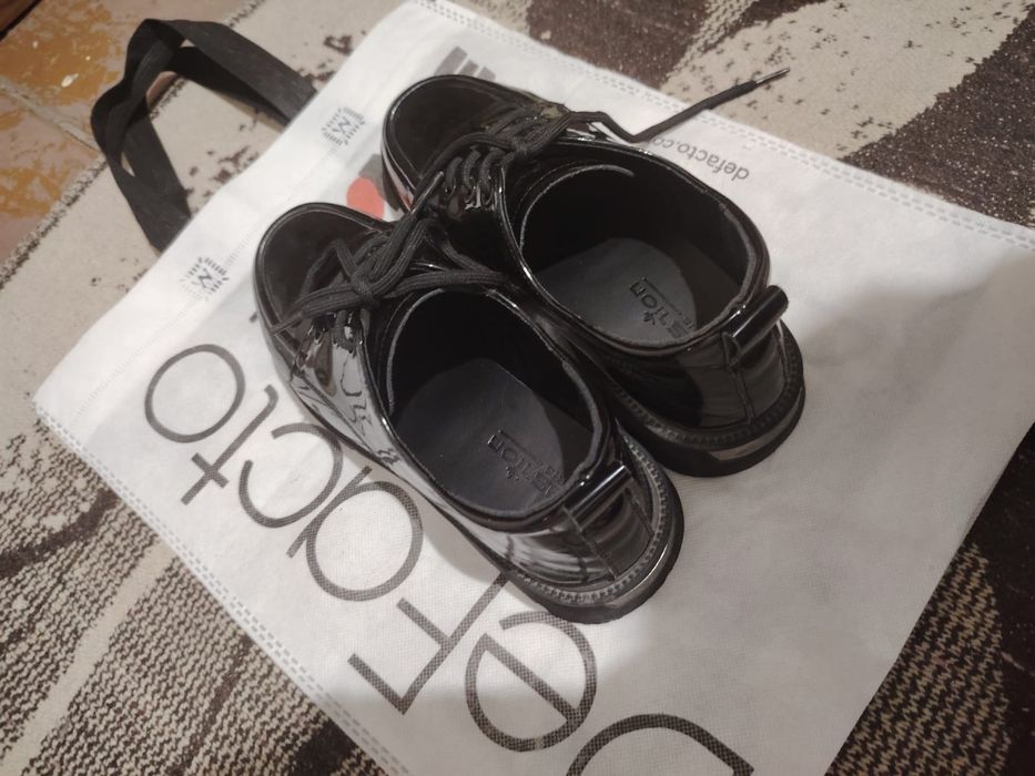 Обувь детская бу лакированные ботинки, можно в школу на сменку