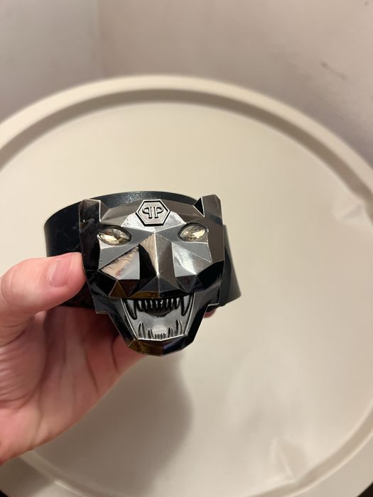 Curea Phillip plein Piele