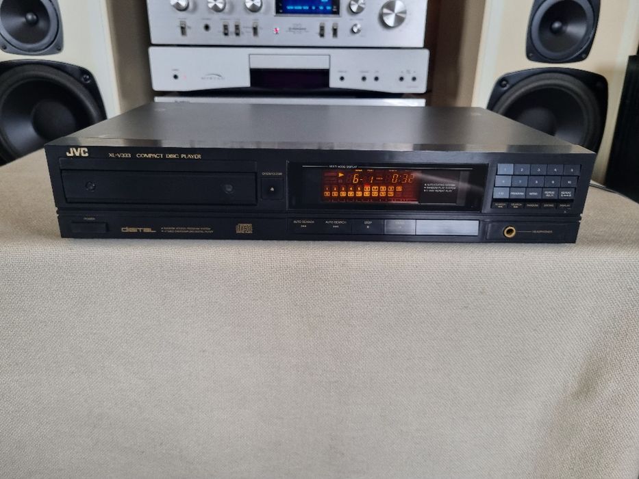 Cd Player JVC XL-V333. Perfect functional. Impecabil.