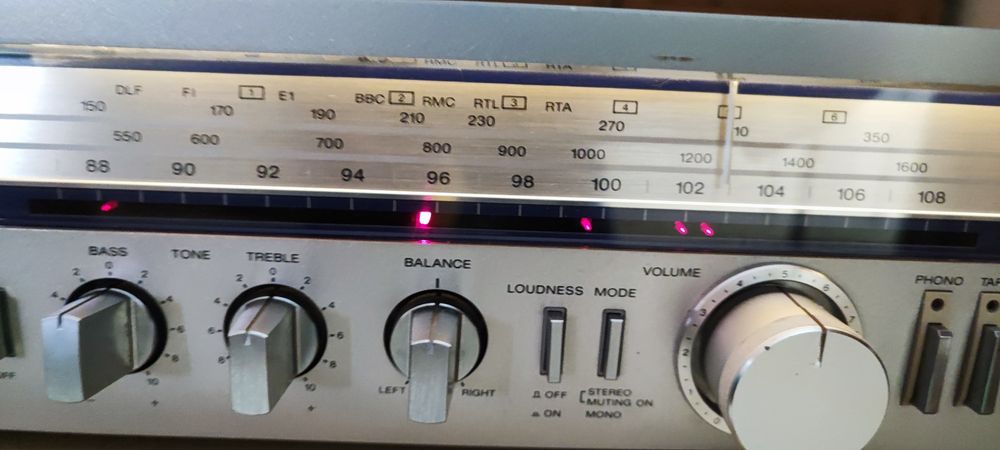 amplituner sony impecabil