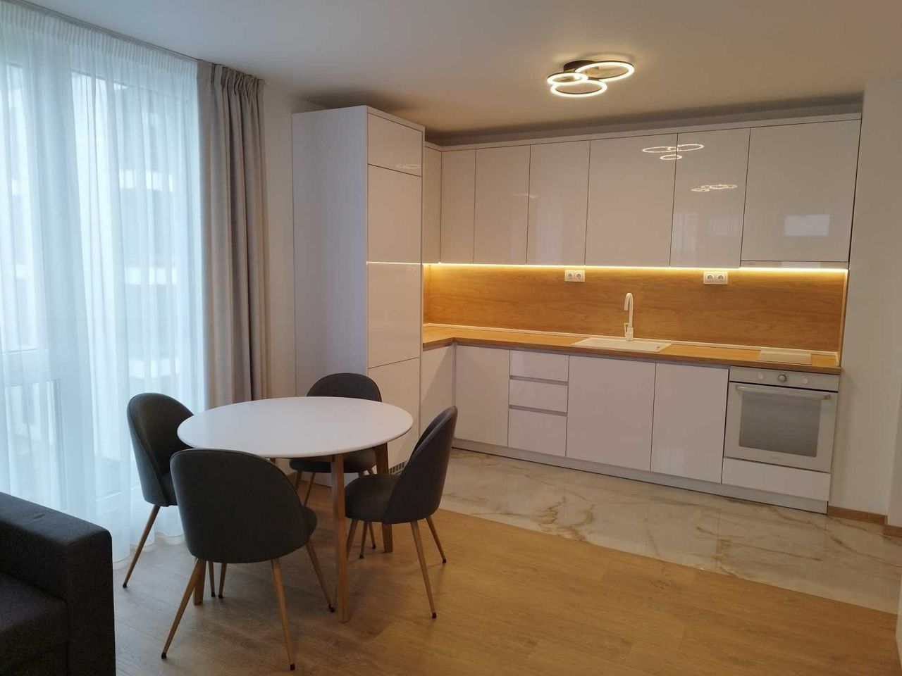 Дава се под наем Двустаен апартамент в София, Драгалевци - 70 кв.м за 510 € - Снимка #6