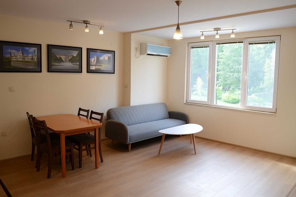 Дава се под наем Двустаен апартамент в Пловдив, Център - 60 кв.м за 382.5 € - Снимка #1