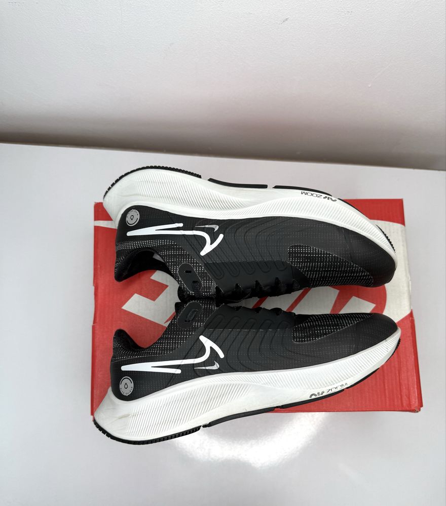 Nike Air Zoom Pegasus 38 Shield (39) Маратонки