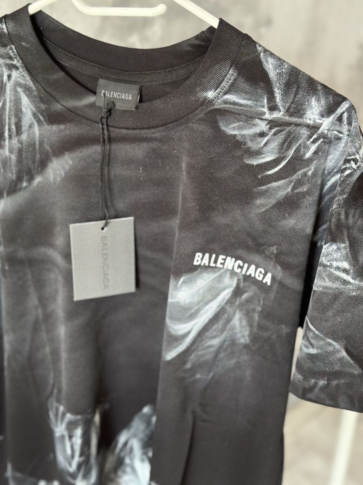 Balenciaga Premium T-Shirt