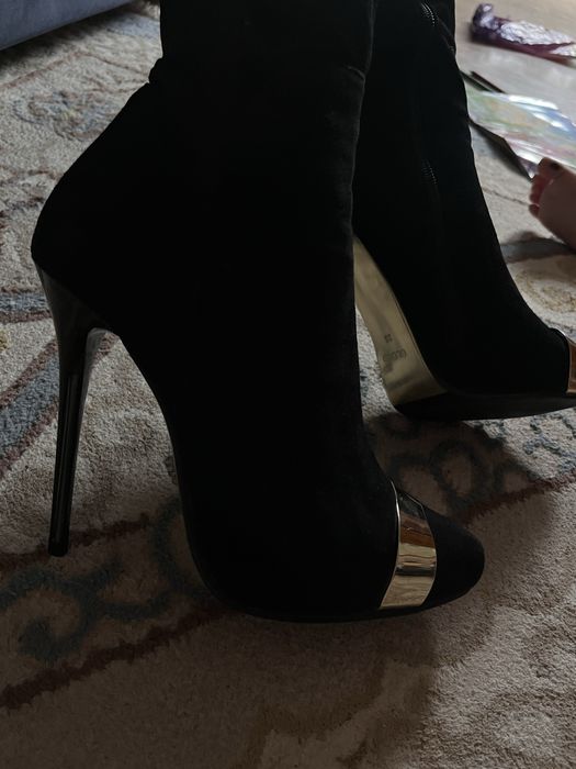 Продам осенние сапоги