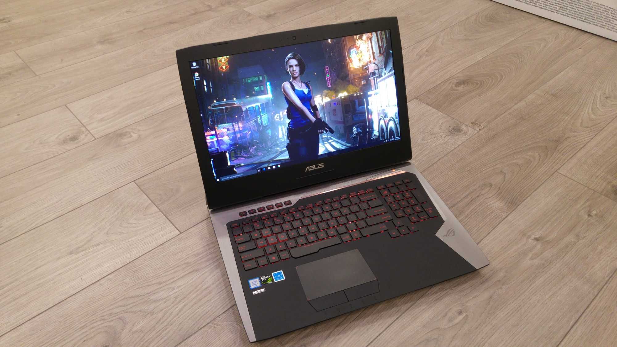 laptop gaming Asus Rog, intel core i7- video 8 gb , ram 24 gb, 17,3"