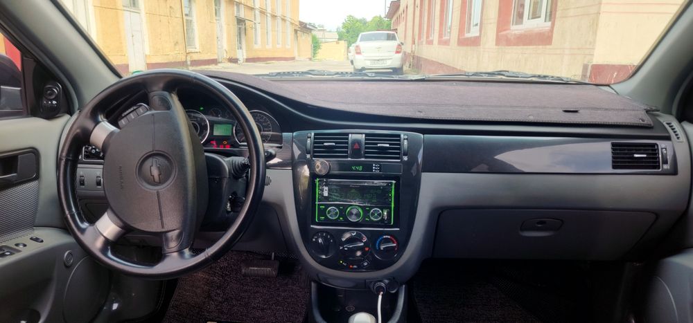 Продаётся не срочно Lacetti 20-21