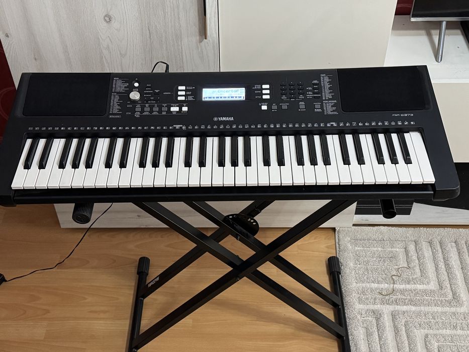 Orga / Pian Digital / Midi Controller PSR - E373 stare perfecta