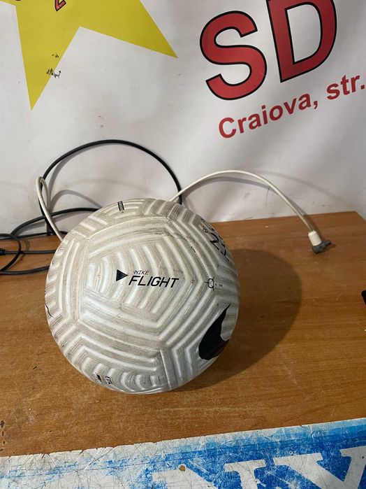 Minge fotbal Nike  Flight