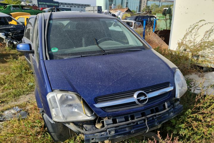 Trager Opel Meriva prima generatie