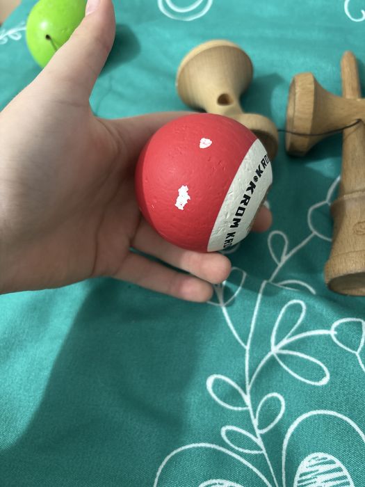 Kendama Sweets cu bila krom si cupe krom