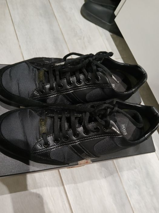 обувки hugo boss