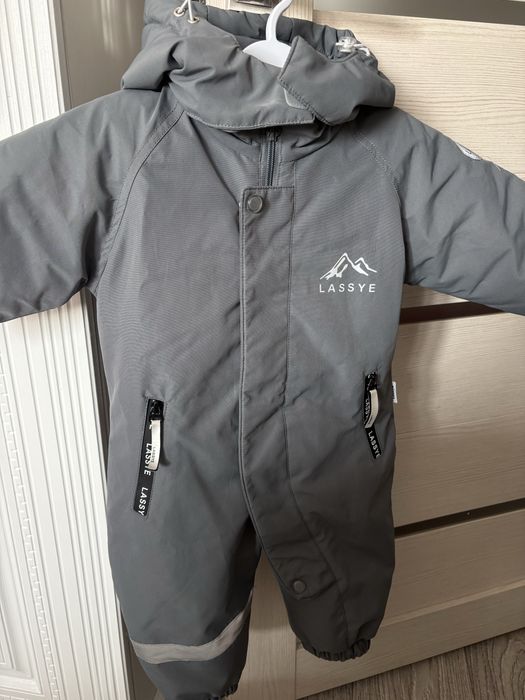Продам почти новый зимний комбинезон, размер 74