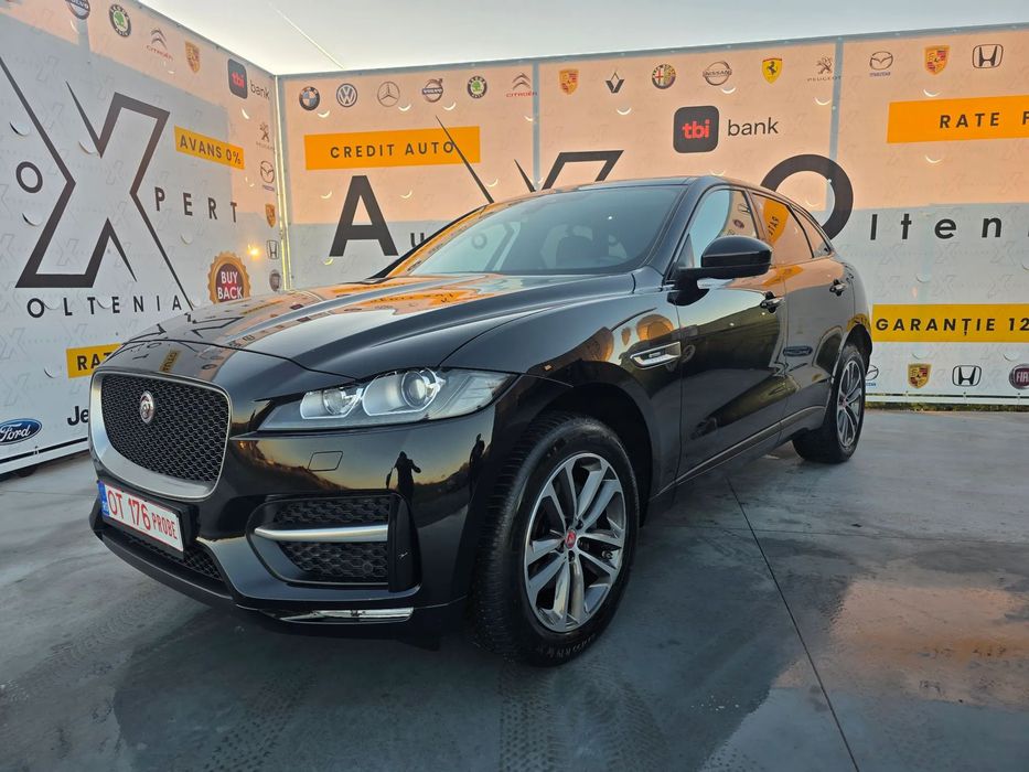 Jaguar F-Pace
