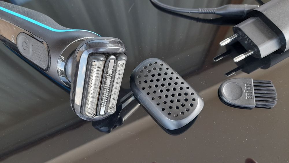Aparat de ras Braun S5