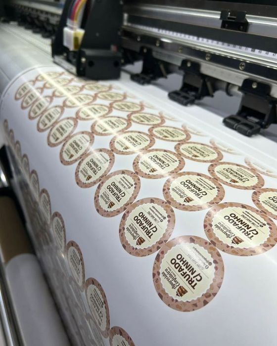 Наклейки, баннер печат на бумаге,РЕКЛАМА ЛЮБОЙ СЛОЖНОСТИ