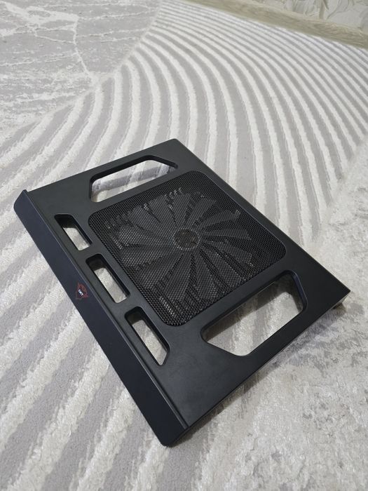 Подставка охладитель для ноутбука
