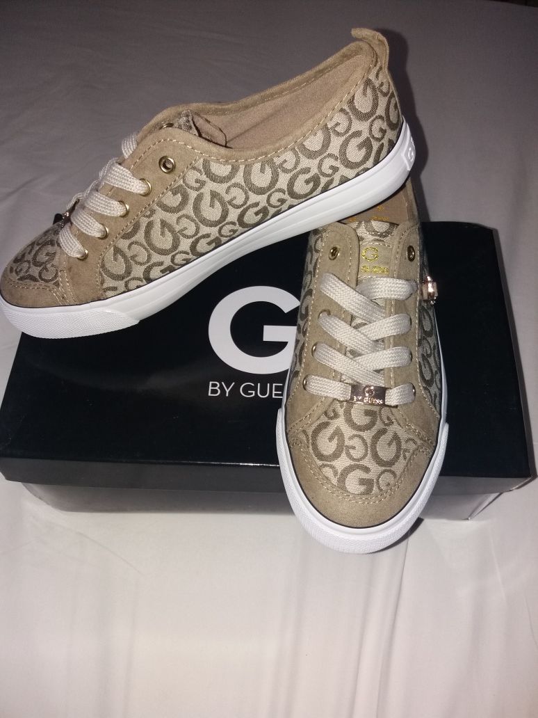 Tenisi G by Guess