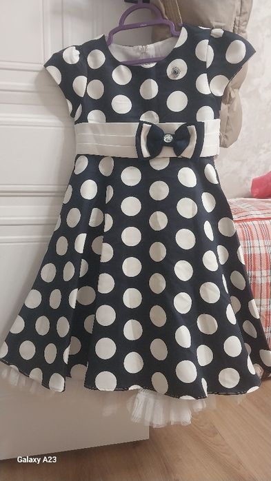 Көйлек өте әдемі.  Қызым екі рет киді.