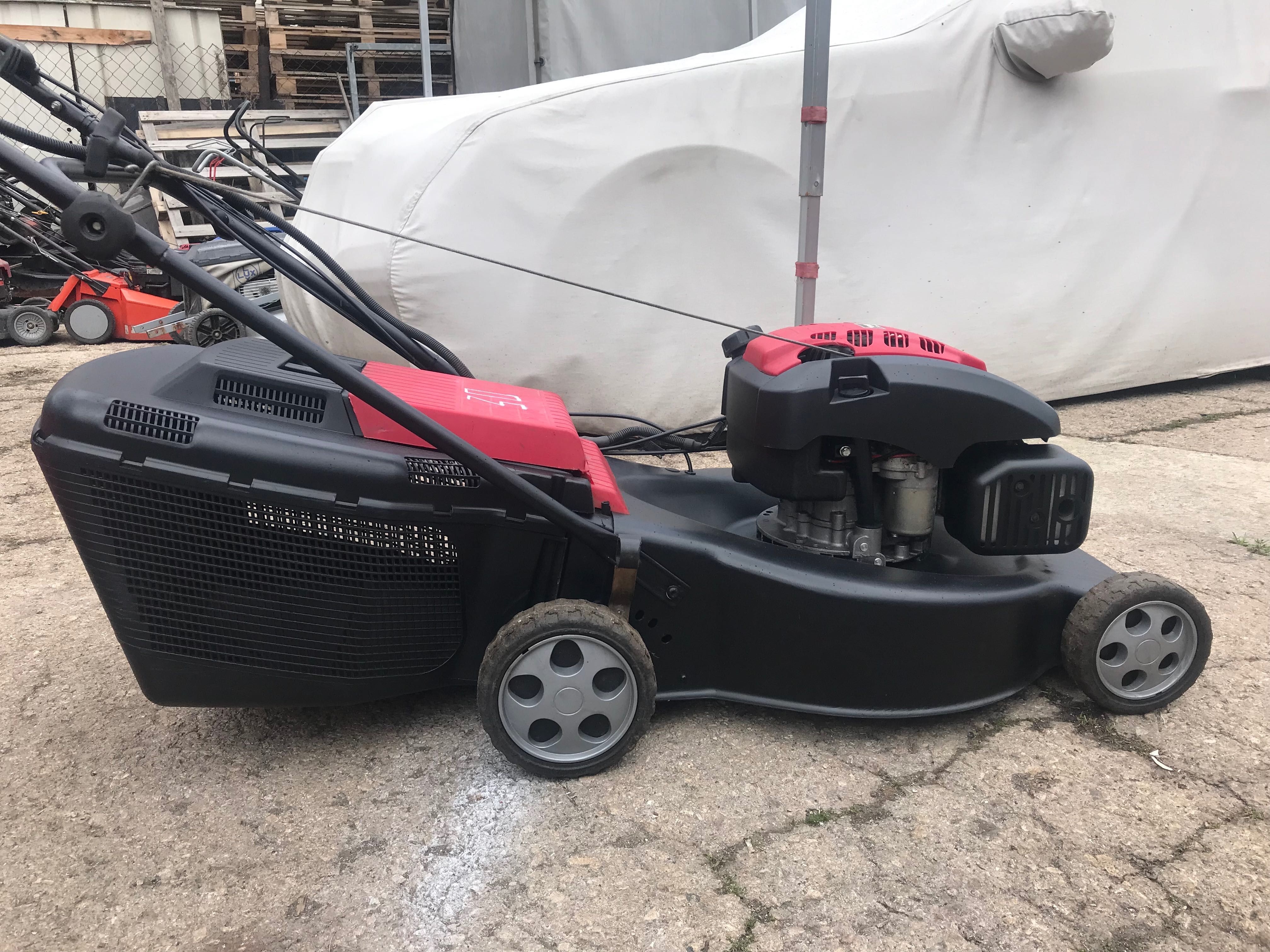 30Самоходна моторна косачка Mountfield 6.5hp