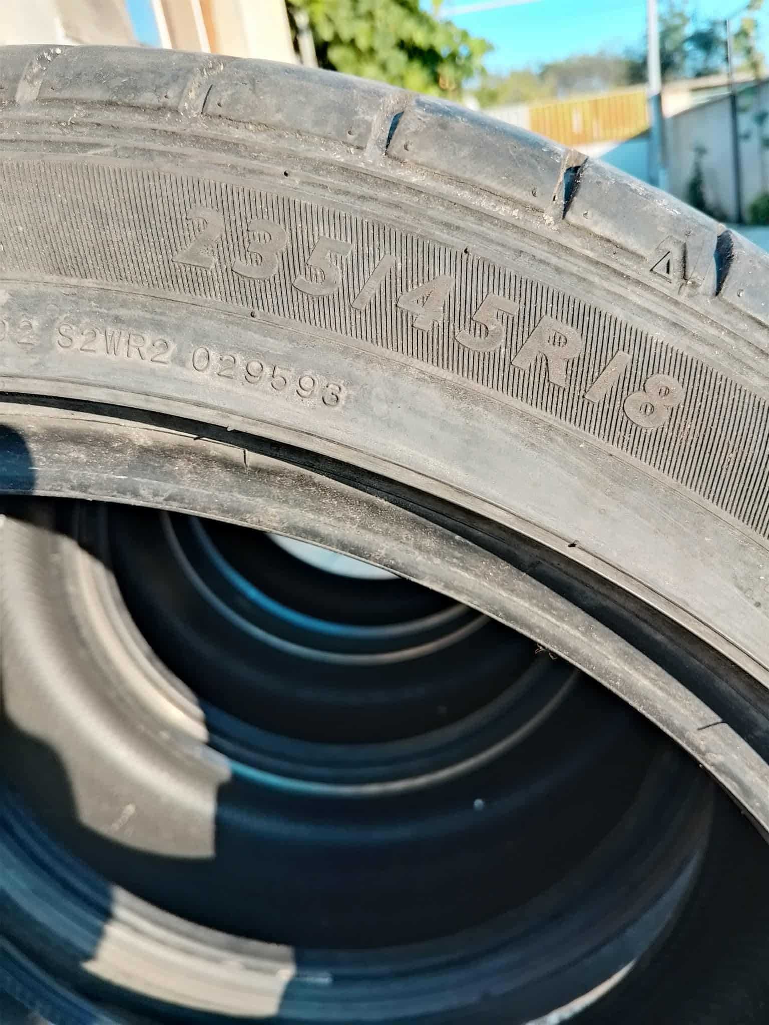 Гуми DUNLOP - 4 броя Като нови