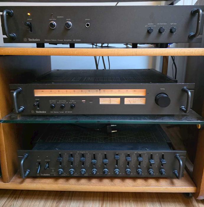 Linie Technics SE-9060, ST-9030, SH-9010