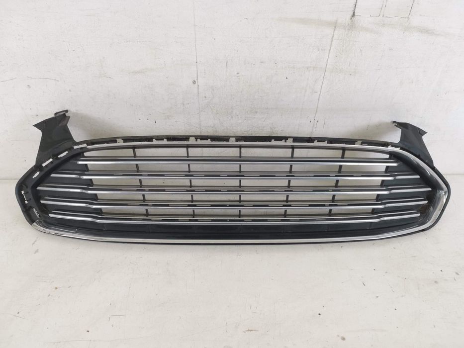 Предна решетка Ford Mondeo MK5 [ - ] Оригинална в добро състояние Ford