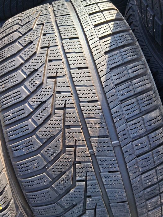 265 40 21 HANKOOK 2бр зимни