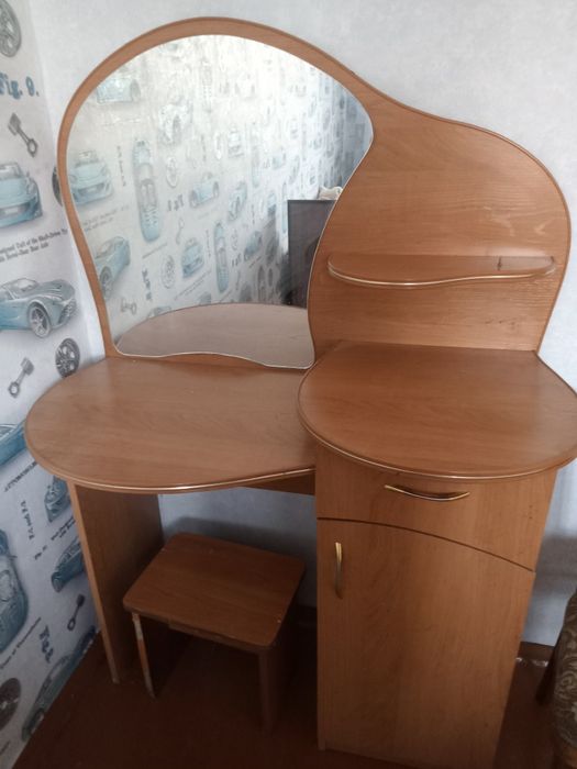 Продам дамский стлик